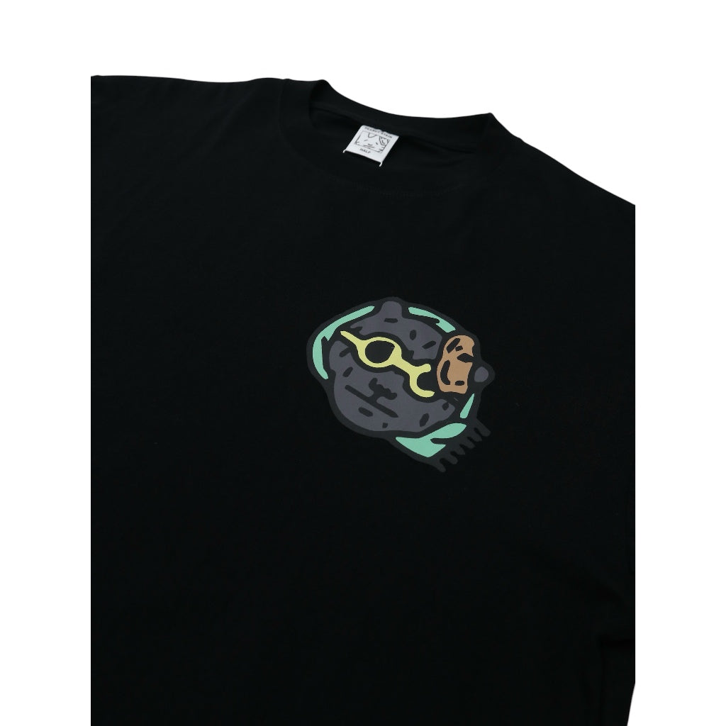 PEANUT STAIN - Not Sleeping Bear With Me Black Oversized Tshirt