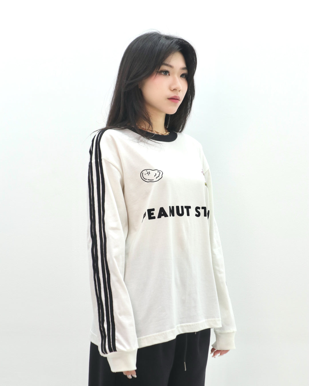 PEANUT STAIN - 4 Stripes Arm Ivory Boxy Long Sleeve Tshirt