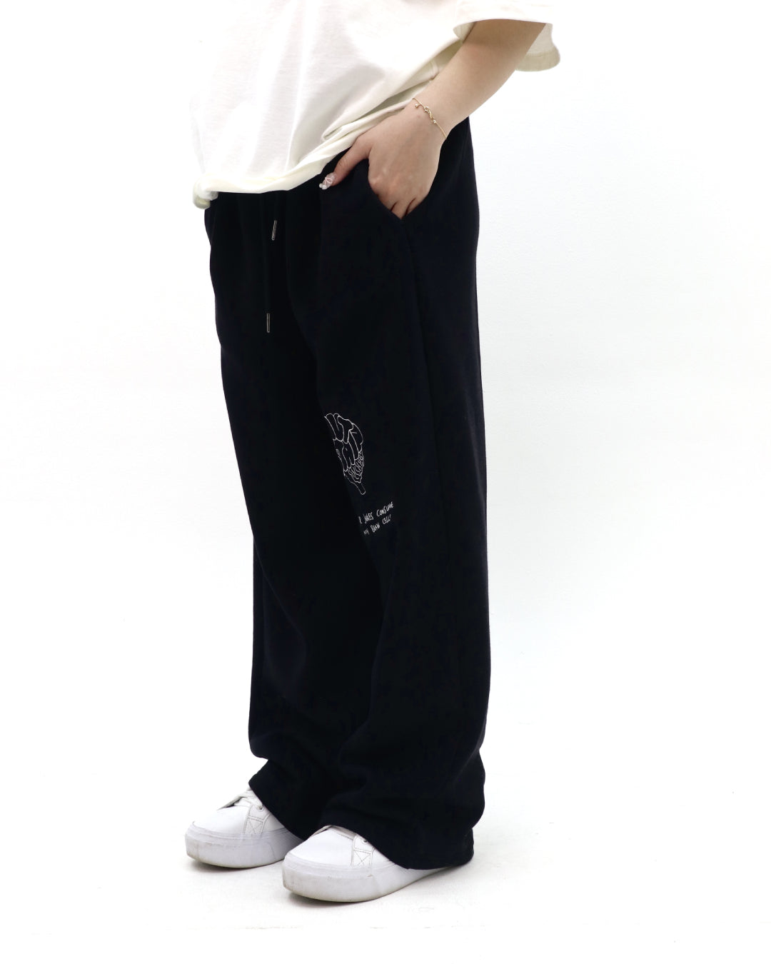 PEANUT STAIN - Internal conflict brain black oversized  pants