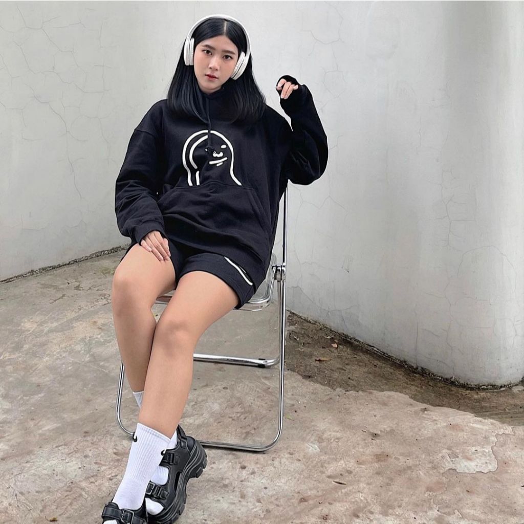 PEANUT STAIN - Hiding Peanut Oversized Hoodie