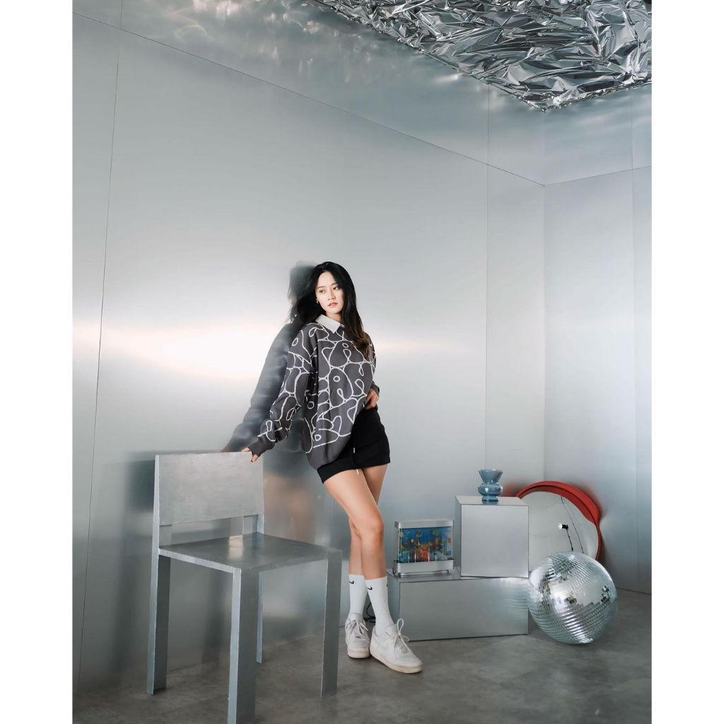 PEANUT STAIN - All Over Grey Oversized Knit Sweater