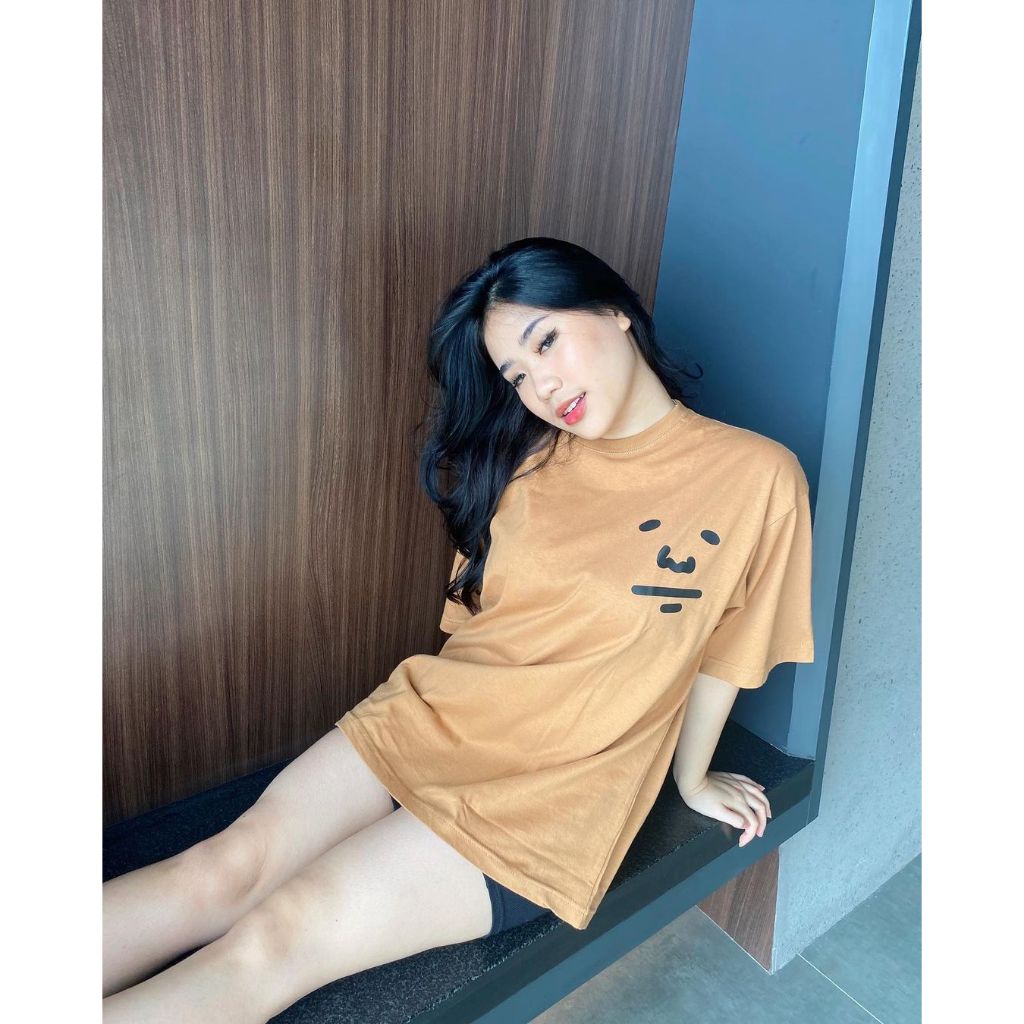 PEANUT STAIN - Peanut Face Brown Oversized Tshirt