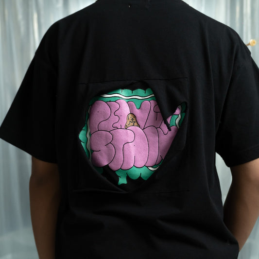 PEANUT STAIN - Internal conflict intestine black oversized tshirt