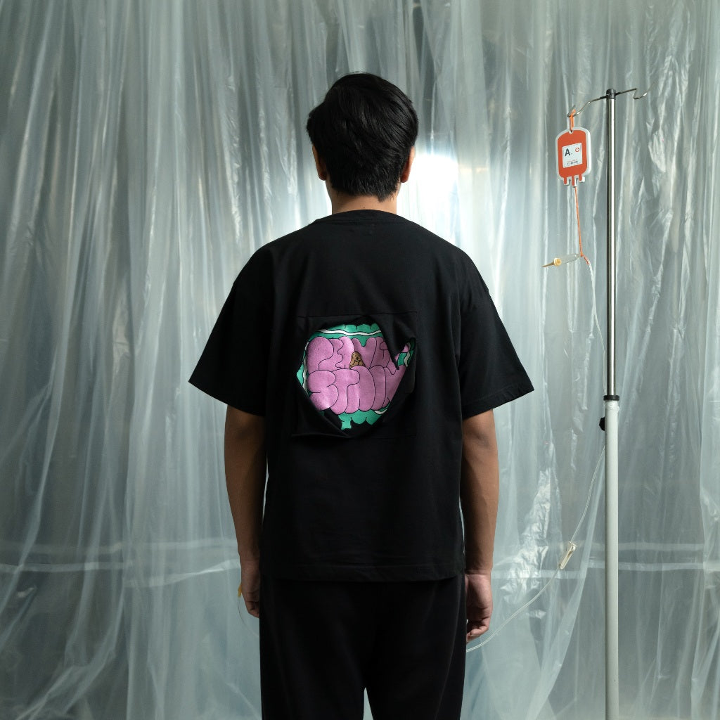 PEANUT STAIN - Internal conflict intestine black oversized tshirt