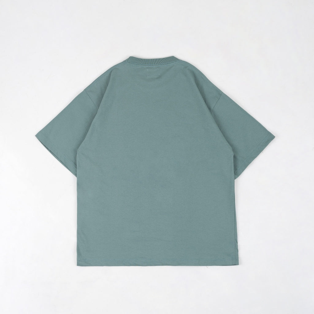 PEANUT STAIN - Internal conflict heart green oversized tshirt