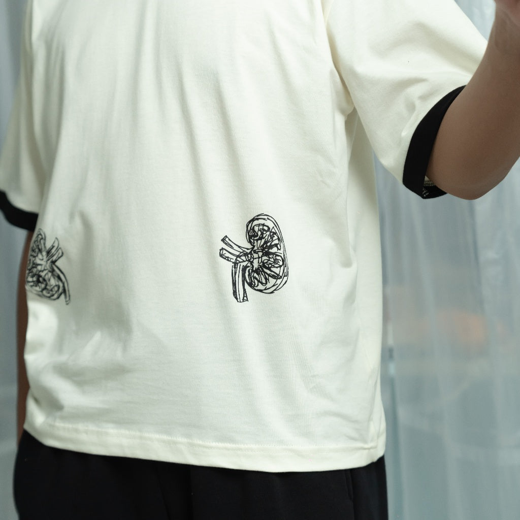 PEANUT STAIN - Internal conflict kidney ringer ivory boxy oversized tshirt