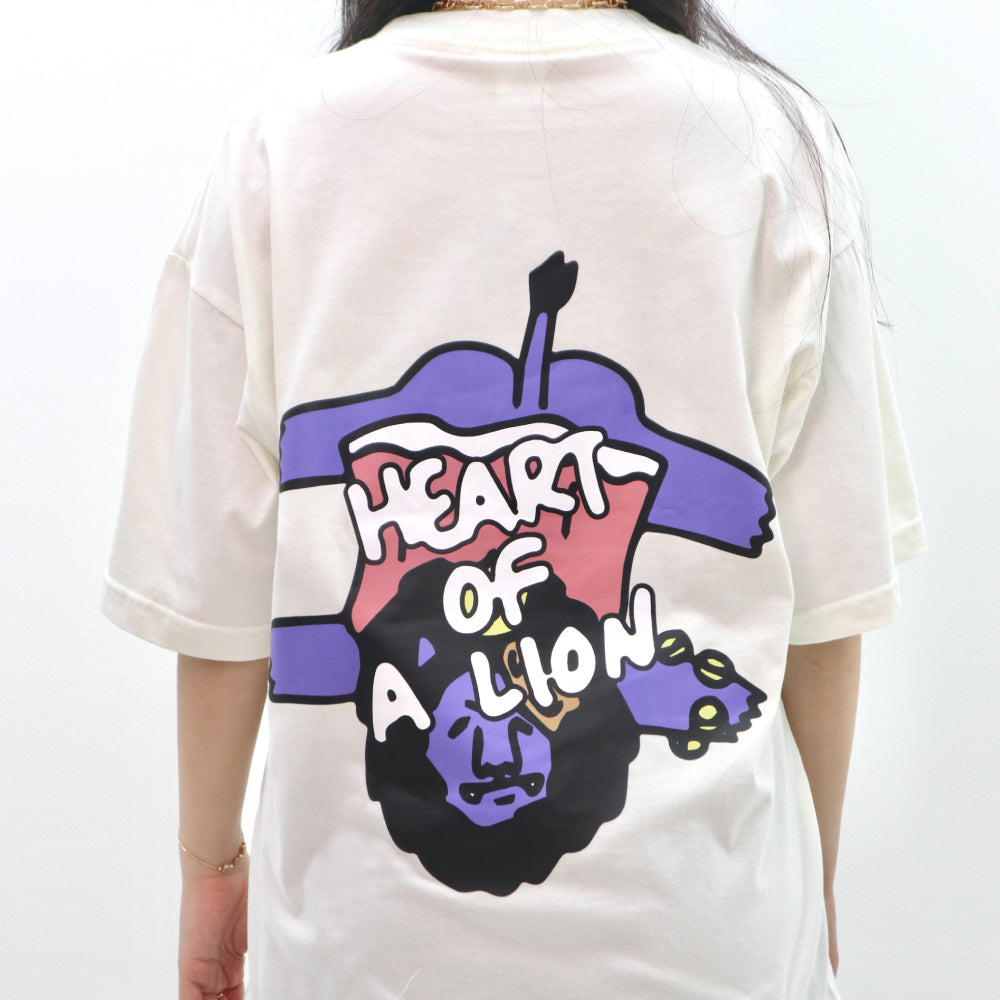 PEANUT STAIN - Not Sleeping Heart Of A Lion Ivory Oversized Tshirt